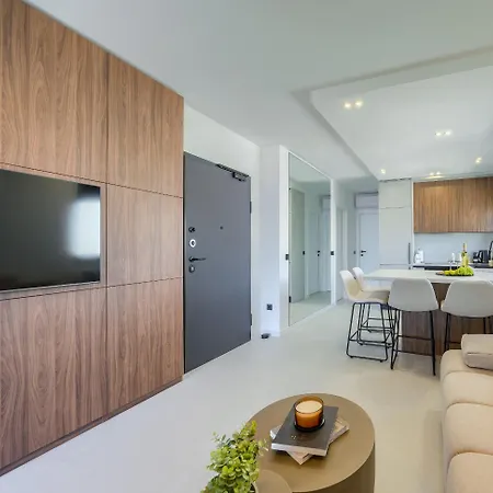 Apartment Solmare Nin