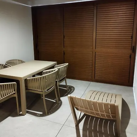Solmare Appartement Nin